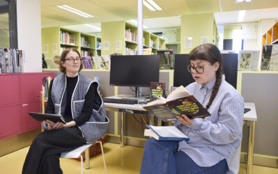 Kerronnallista tietokirjaa voi lukea kuin romaania