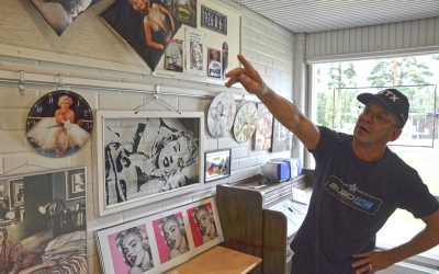 Marilyn Monroe hurmasi Toivakassa  – Jukka Parkkisen kokoelma kiertää Keski-Suomea