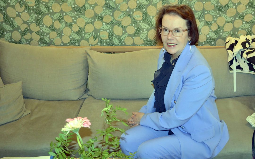 Iris Mäkinen asuu Petäjävedellä, vaikka bisnekset ovat Keuruulla ja Mäntässä: ”Ala-Kintaus on loppusijoituspaikkani”