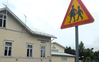 Uuraisten kyläkoulut turvassa toistaiseksi?